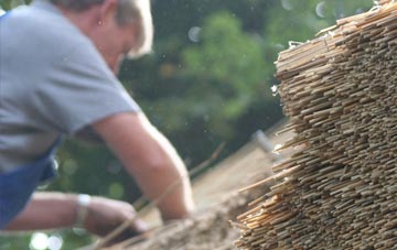 professional Lee Gate thatchers